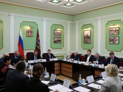 14 января 2025 года аудитор Контрольно-счетной палаты Брянской области Наталья Подобедова приняла участие в заседании постоянного комитета Брянской областной Думы по аграрной полит