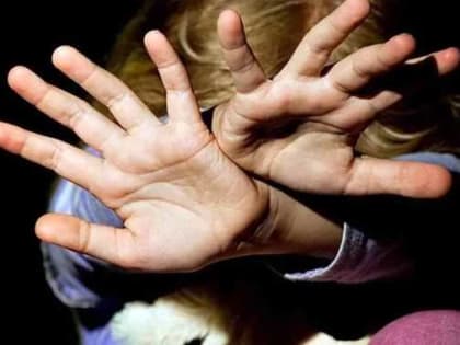 В Почепе 28-летняя мать осуждена за истязание маленькой дочки