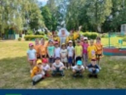 Для малышей из детского сада "Теремок" п. Дружба прошла познавательная программа "Фольклорная радуга"