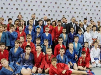 Брянским тренерам вручили государственные награды