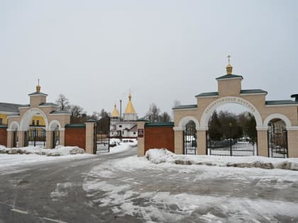 В день памяти Иоанна Предтечи митрополит Александр возглавил престольное торжество в Бело-Бережской Иоанно-Предтеченской мужской пустыни