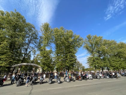 Жители Клинцов интересно отпраздновали День города в парке