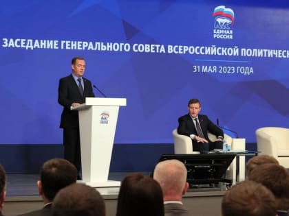 Волонтёры, участники СВО, женщины-кандидаты: «Единая Россия» утвердила итоги предварительного голосования