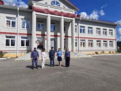 Подготовка школ Брянского района к новому учебному году