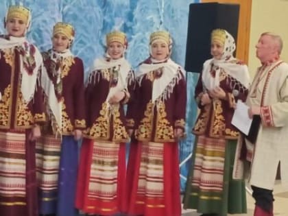 В Унечском клубе им.1 Мая прошел театрализованный концерт
