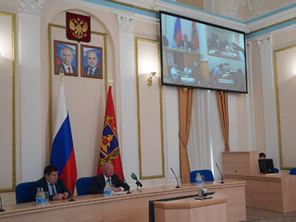 В областном Правительстве обсудили уборку зерновых культур и озимого рапса в сельскохозяйственных предприятиях Брянщины