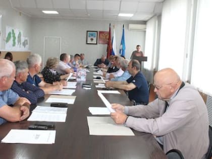 РАЙСОВЕТ: бюджет, муниципальный контроль, имущество