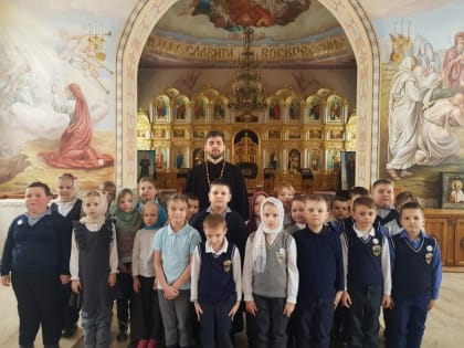 В Жуковском Александро-Невском храме провели беседу со школьниками