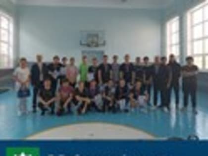 В Любохонской школе состоялся первый открытый турнир по гиревому спорту имени Ильи Прокопенкова.