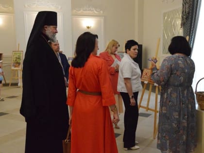 Заведующий отделом по взаимоотношениям Церкви и общества Брянской епархии посетил концерт сводного хора, посвящённый Дню славянской письменности и культуры во Дворце культуры БМЗ