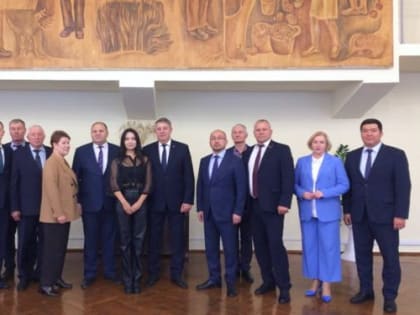 Казахская делегация встретилась с обучающейся в Брянском аграрном университете молодёжью из республики