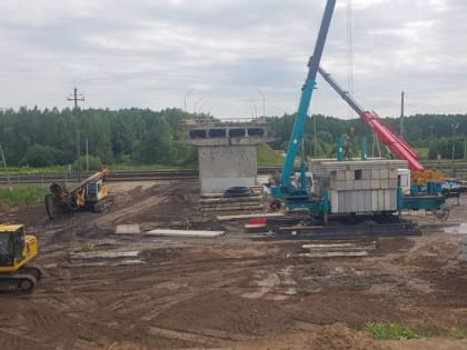 Началась забивка свай для путепровода в городе Унече Брянской области