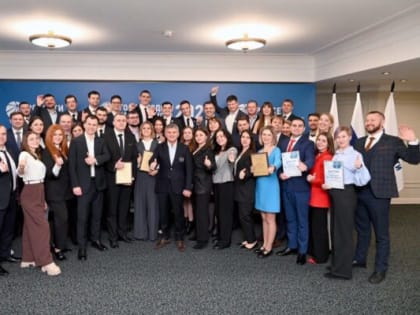 Игорь Маковский наградил победителей конкурса «Молодые лидеры» и встретился с председателями Советов молодежи в Москве