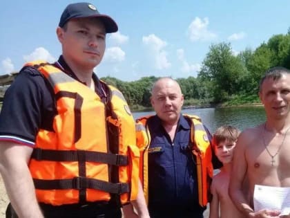 Полицейские и спасатели вышли на патрулирование водоемов в Брянске