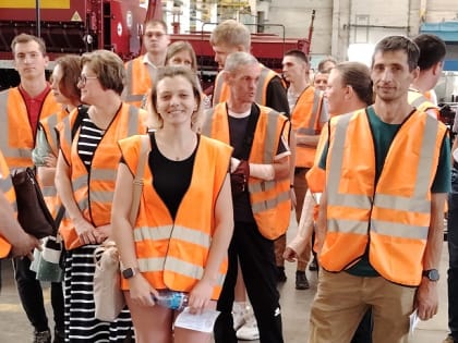 Слушатели «Школы фермера» побывали у производителей сельскохозяйственной техники – АО «Брянсксельмаш»