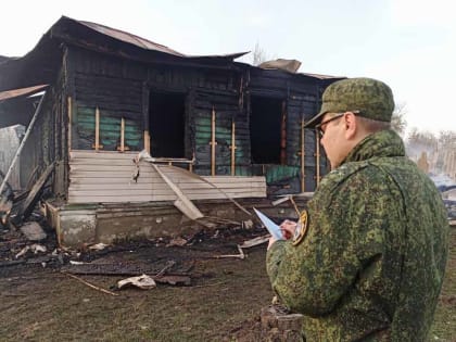 В Брянской области возбуждено уголовное дело по факту гибели в пожаре троих малолетних детей