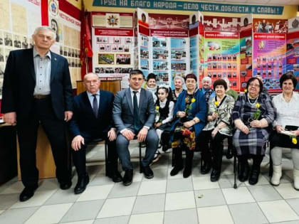 Актив Совета ветеранов Фокинского района города Брянска поздравили с 8 Марта