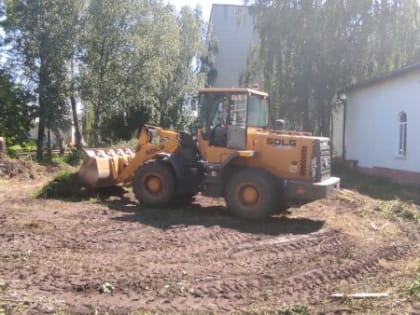 В Трубчевском районе Брянщины начались работы на трех общественных территориях по программе инициативного бюджетирования