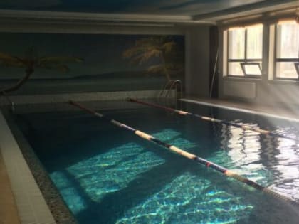 Брянцам рассказали о лечебном эффекте подводного вытяжения позвоночника