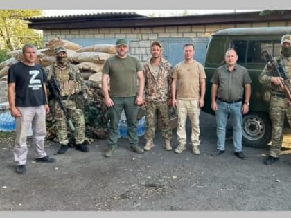 Представители общественной палаты Брянской области доставила гуманитарный груз в подшефную Брянку