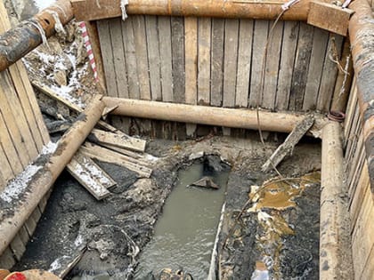 В Клинцах канализационный коллектор будут ремонтировать круглосуточно