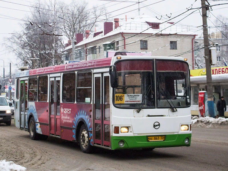 Транспорт брянск. Автобусы Брянск. Автобус 106 Брянск. Дополнительные автобусы. Автобусы Брянск до мясокомбината.