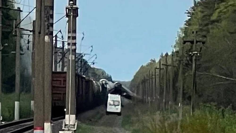 Поезд попал в дтп
