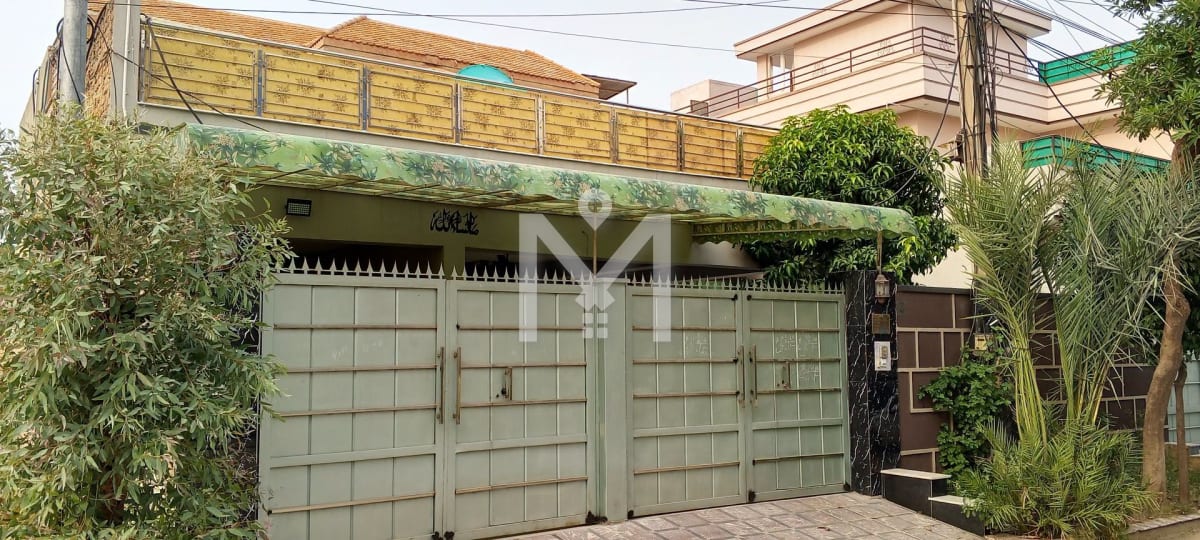 9 Bedroom House with Double Garage for Sale — Phase 6, Sector F2, Hayatabad, Peshawar