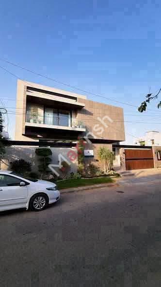 500 Sq. Yd Luxury Bungalow for Sale – DHA Phase 8 (Zulfiqar Street), Karachi