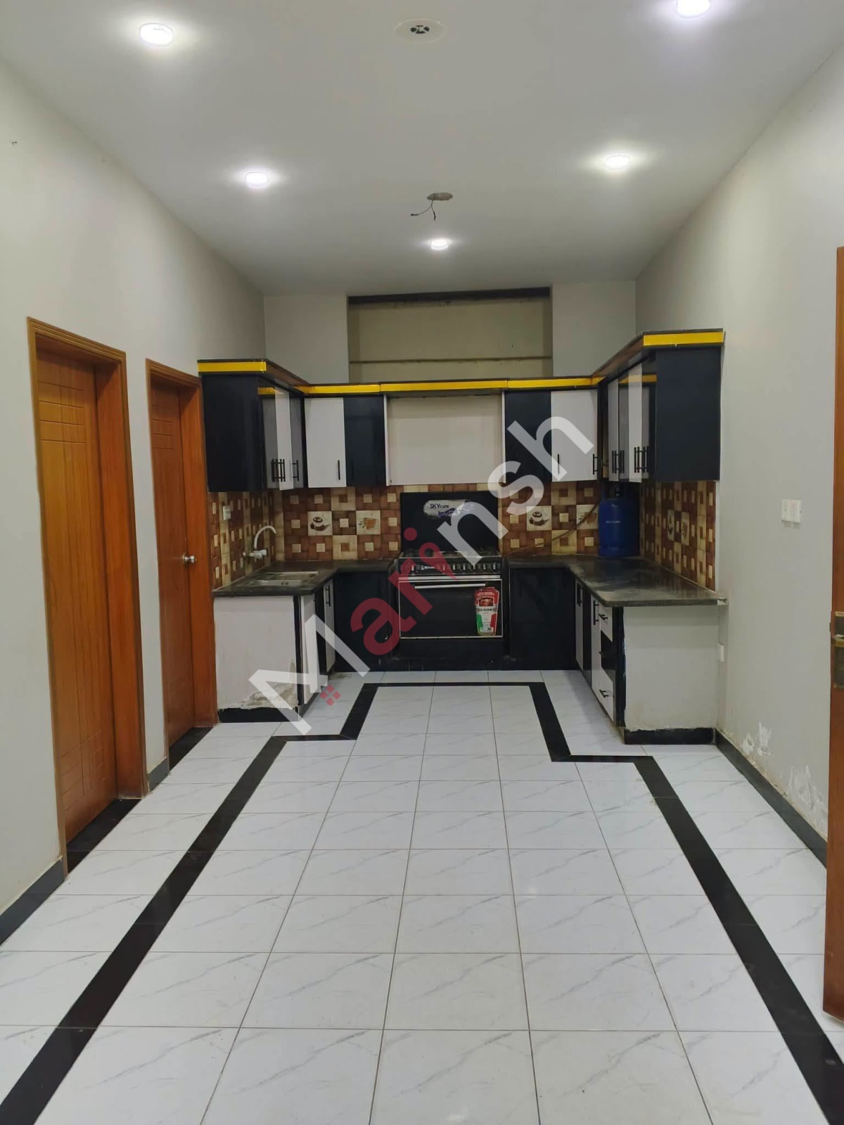 Upper Portion for Rent — 240 Yards, Johar Block 4, Karachi