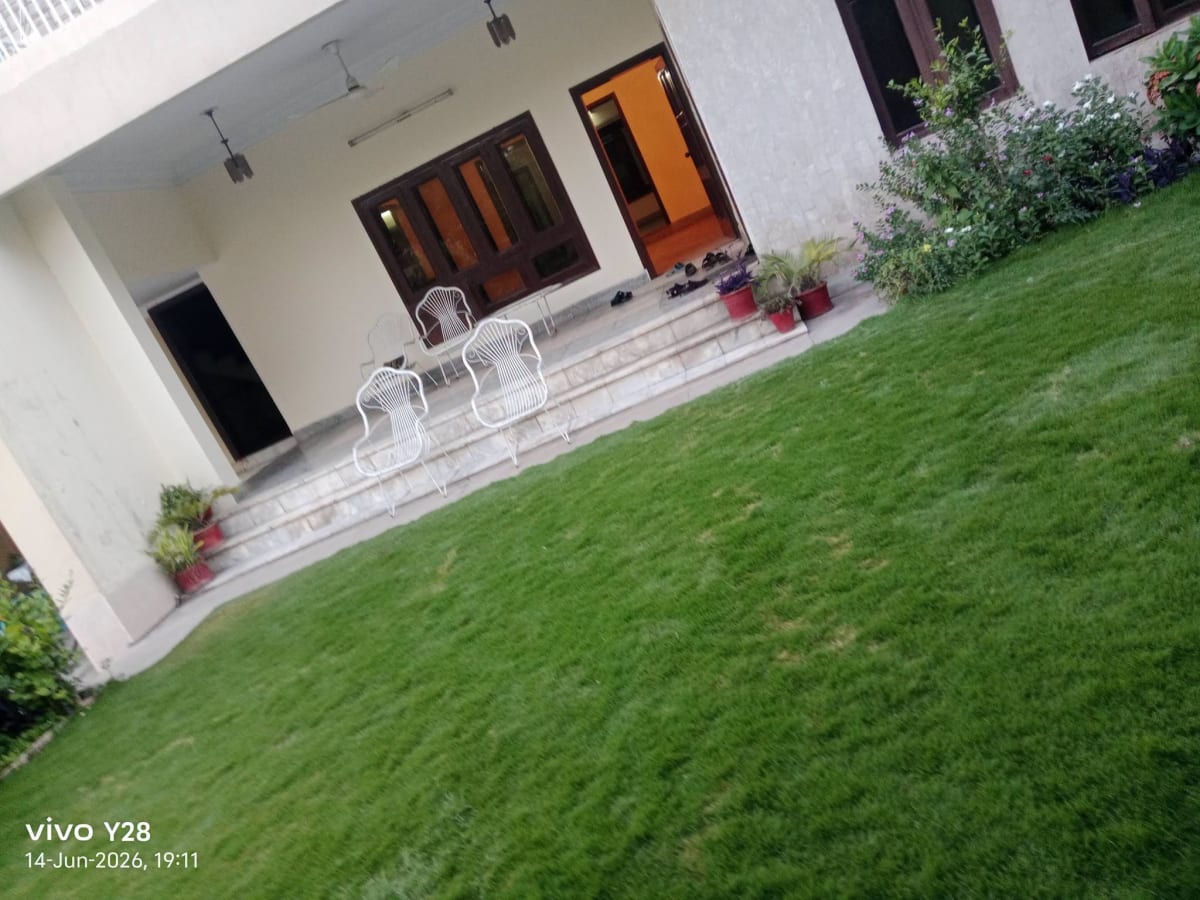 1 Kanal House for Sale – Phase 1, Hayatabad, Peshawar
