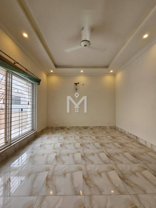 3 Bedroom Upper Portion for Rent — DHA Phase 7, Lahore