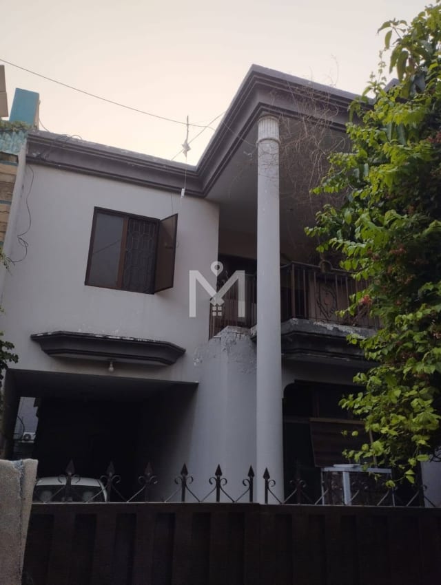 10 Marla House for Sale — Cavalry Ground, Lahore