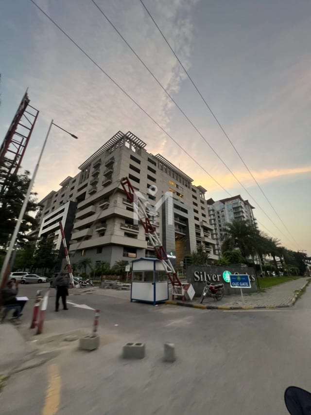 Fully Furnished 2,100 SqFt Apartment for Sale — Silver Oaks, Islamabad