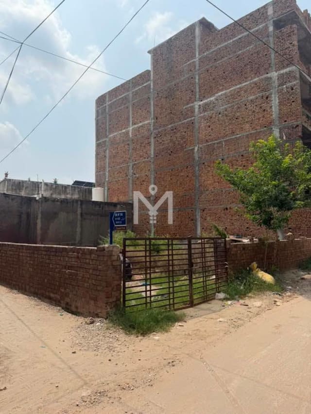 10 Marla Commercial Plot for Sale — H13, Islamabad