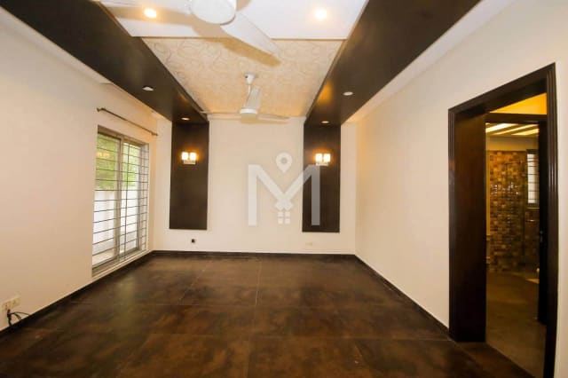 Kanal House for Sale — Phase 5, Block B, Lahore