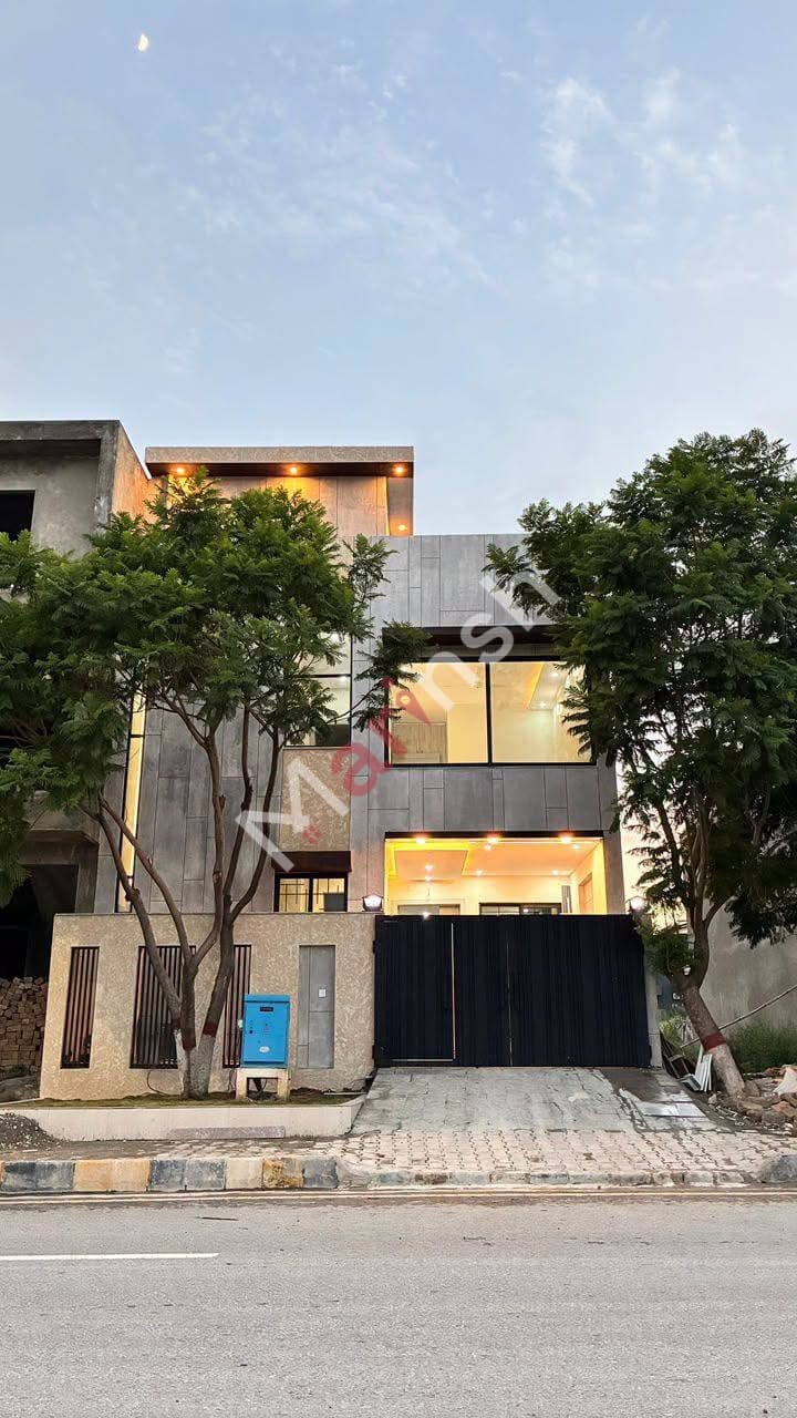5 Marla Luxury MDR Double-Storey House for Sale — Block F, Multi Gardens B-17, Islamabad