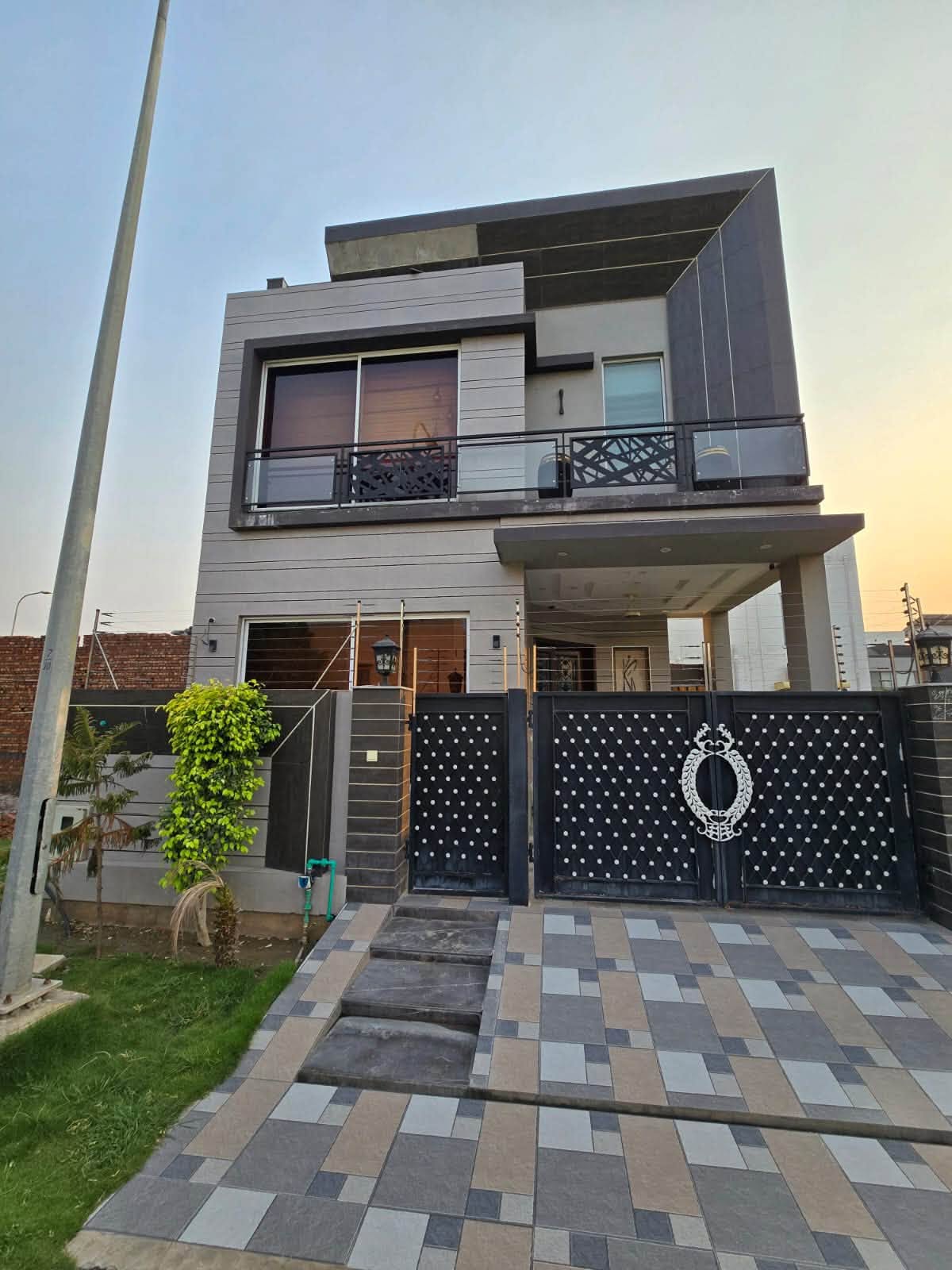 5 Marla House For Rent – DHA Phase 9 Town, Lahore