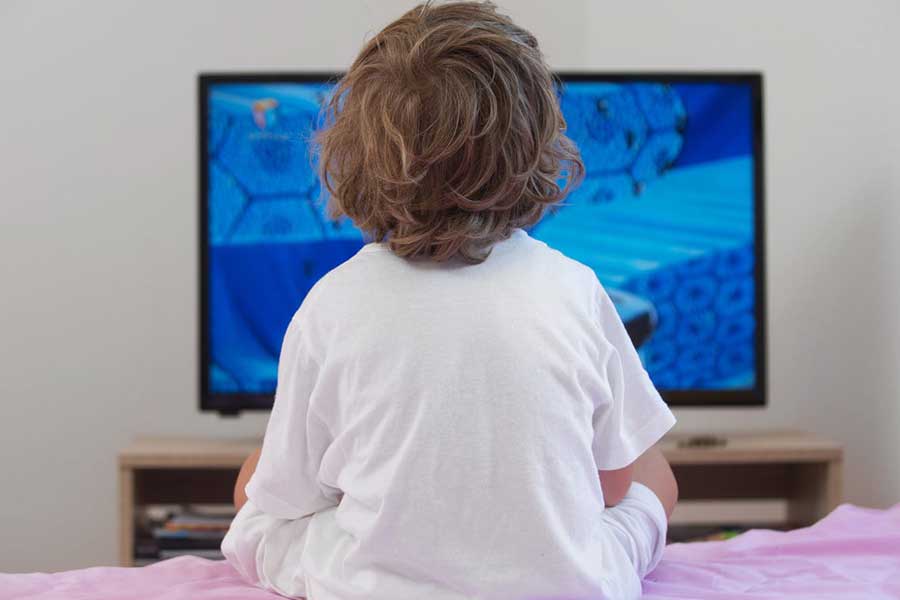 no kids' screen time before bed