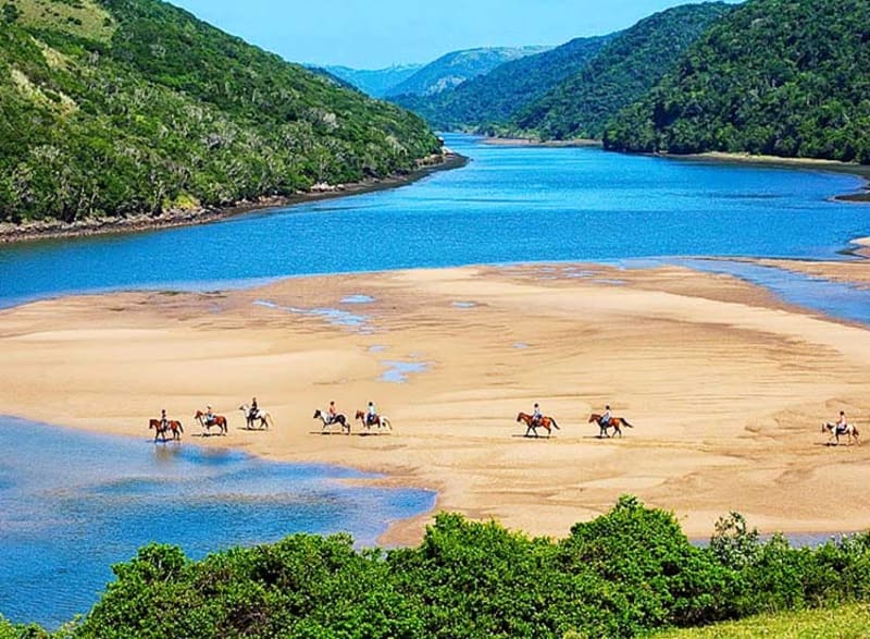 دليل جنوب أفريقيا للعائلات السعودية 2026: الأمان، التكاليف، وأفضل المدن