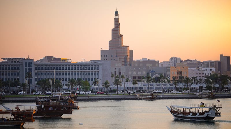 الأماكن السياحيةفي قطر للعوائل من السعودية - دليل شامل لأفضل المزارات