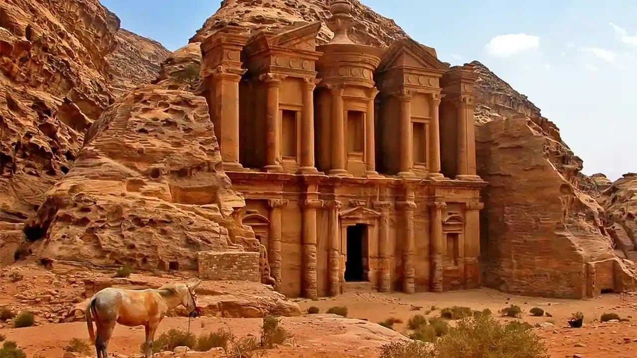 petra.webp