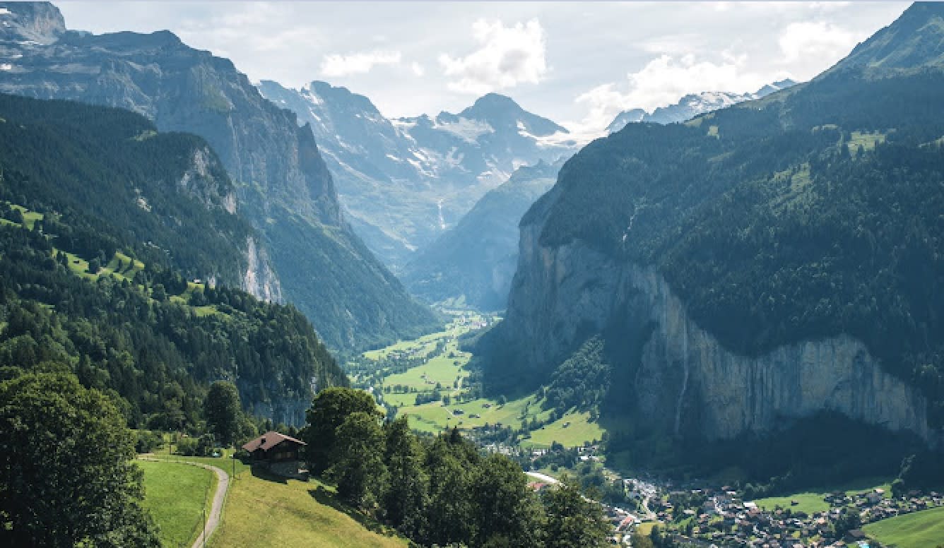 برنامج سياحي سويسرا — 10 أيام