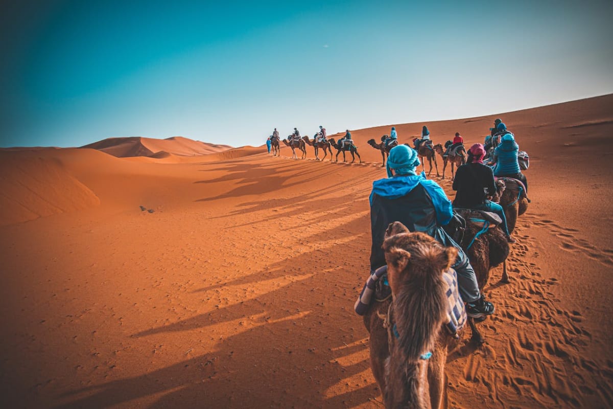 سياحة الصحراء في المغرب 2026 للشباب السعودي - تجربة لا تنسى في قلب الرمال