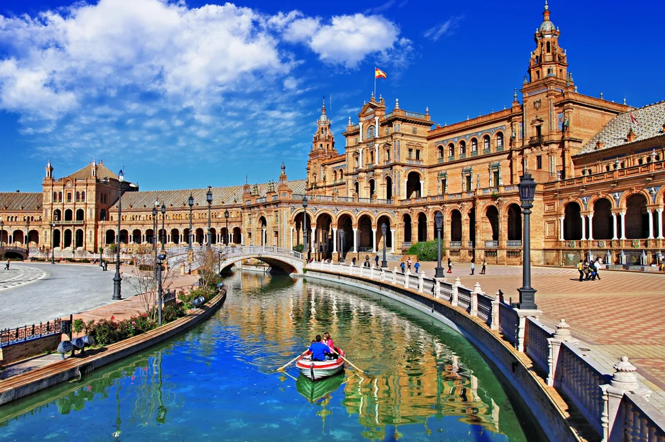 تعرف على أهم مدن ووجهات السياحة الشتوية في إسبانيا