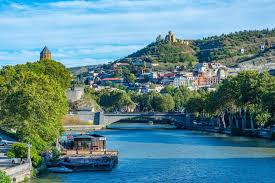 السياحة في جورجيا في الربيع