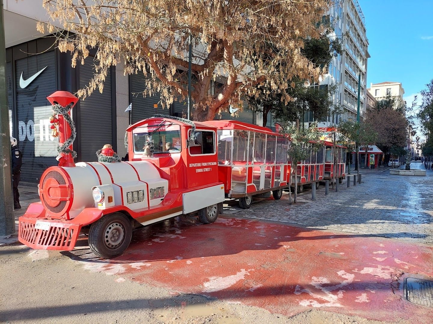 القطار السياحي في أثينا