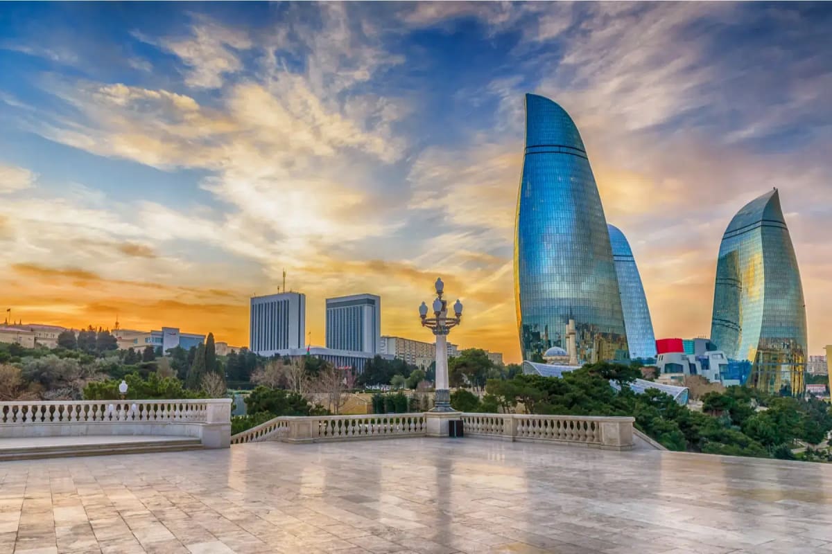 السياحة في أذربيجان للسعوديين - دليل شامل لرحلة مثالية في 2026
