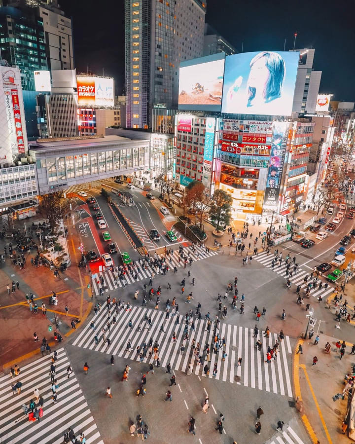 Shibuya Crossing - السياحة في طوكيو للسعوديين 2026
