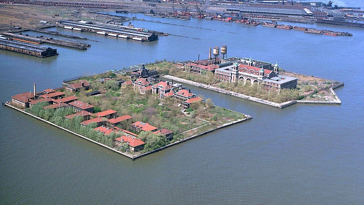 Ellis Island, New Jersey